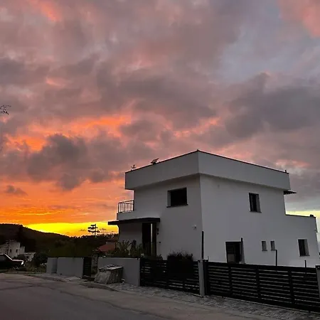 Karmi'de Rueya Gibi Tatil *