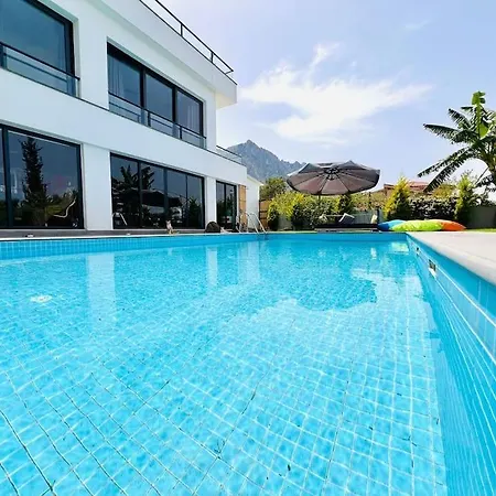 Karmi'de Rueya Gibi Tatil וילה